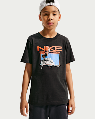 Nike Sportswear Big Kids' T-Shirt. Nike.com
